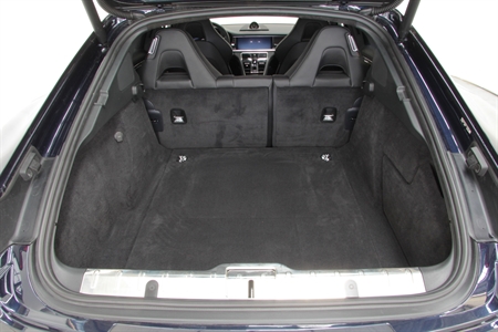 PORSCHE PANAMERA 4 E-HYBRID