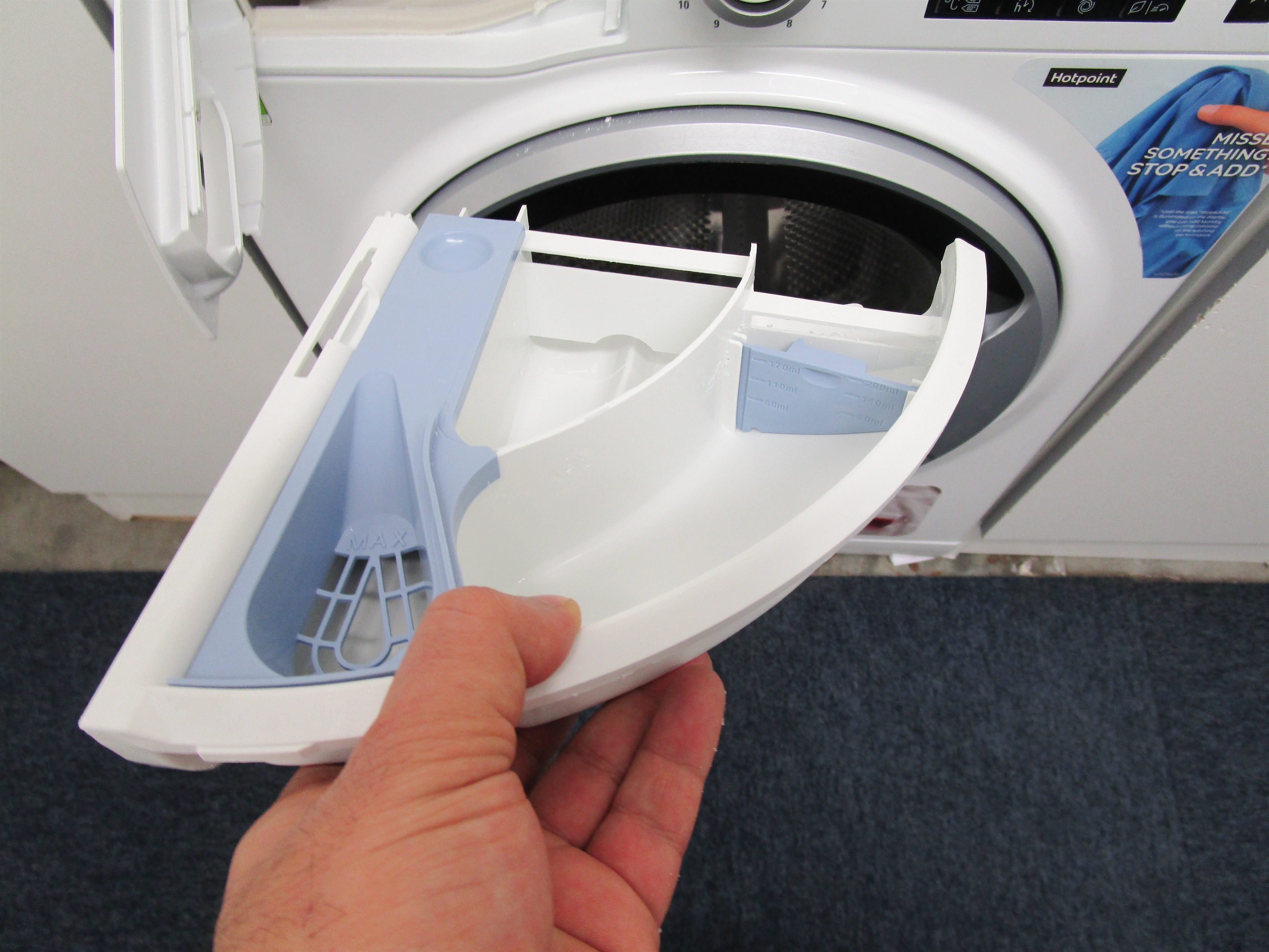 HOTPOINT-ARISTON NM11 825 WS A EU