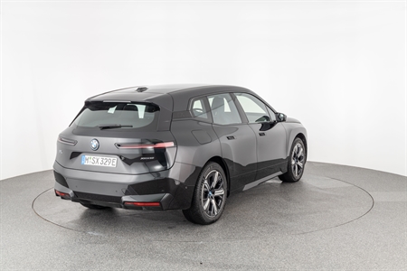 BMW IX XDRIVE50