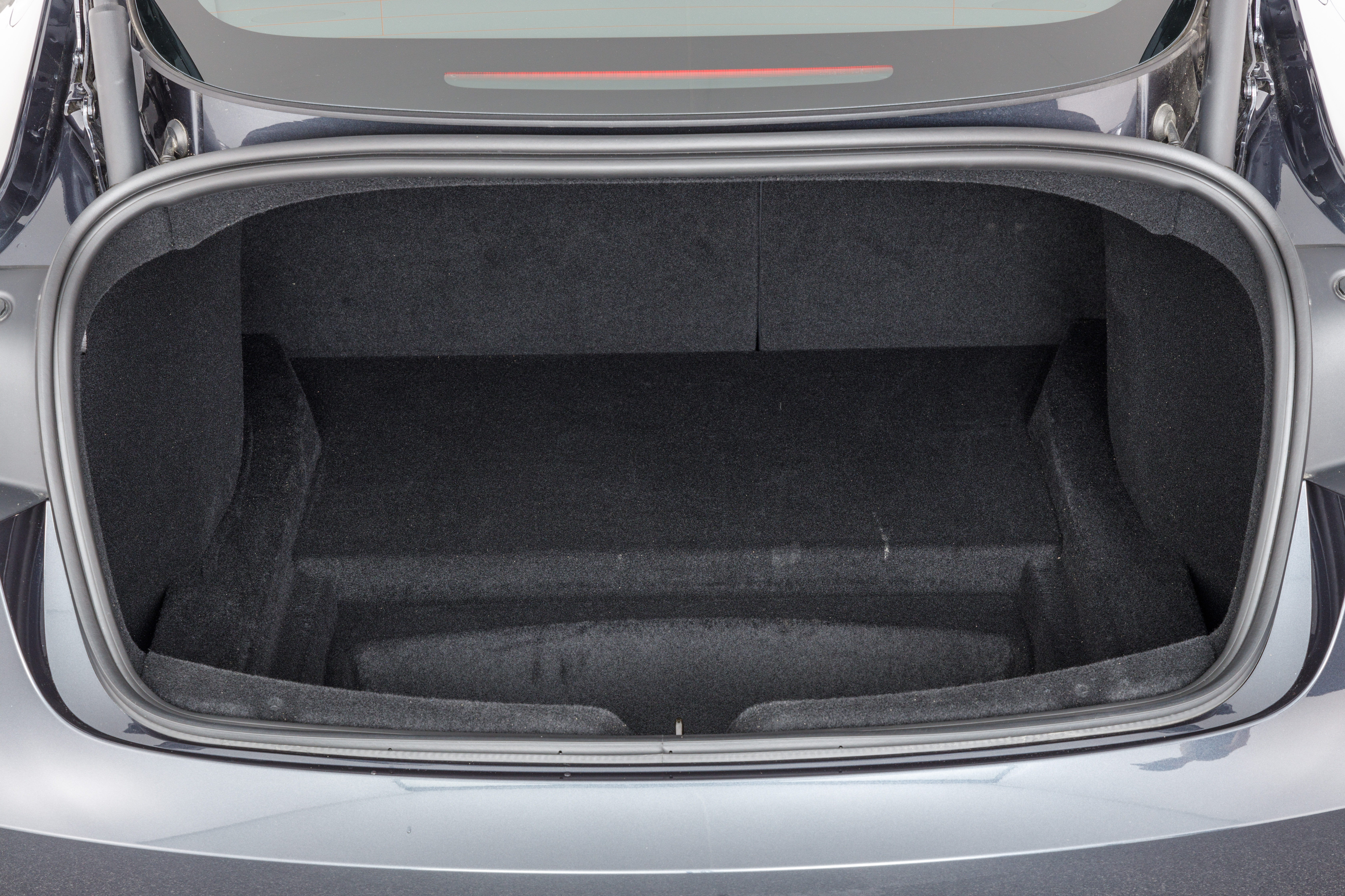 TESLA MODEL 3 LONG RANGE