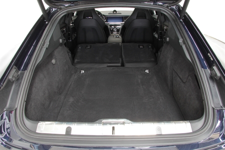 PORSCHE PANAMERA 4 E-HYBRID