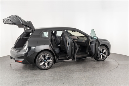 BMW IX XDRIVE50