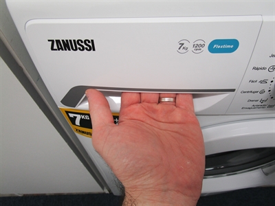 ZANUSSI ZWF7240WWE