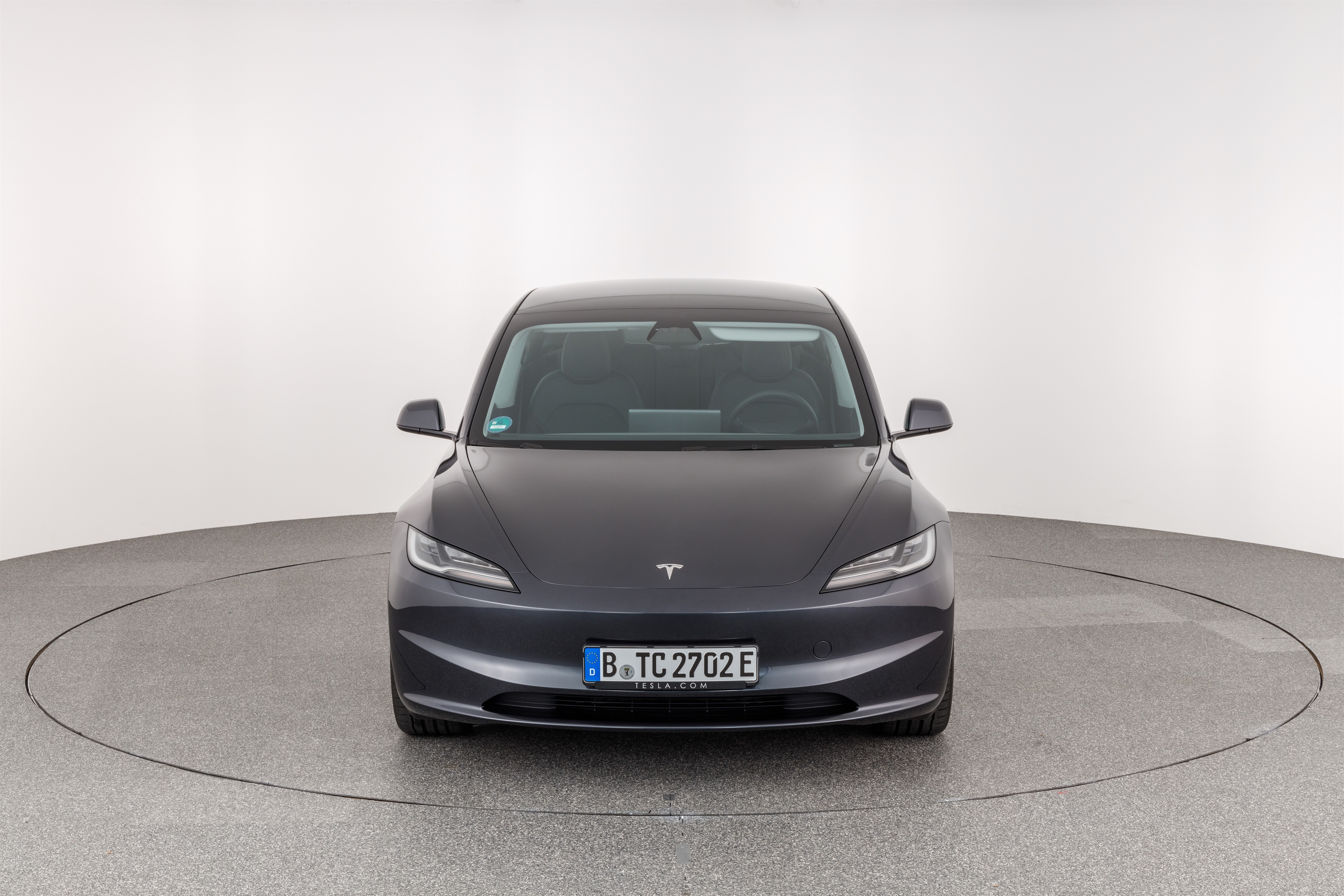 TESLA MODEL 3 LONG RANGE